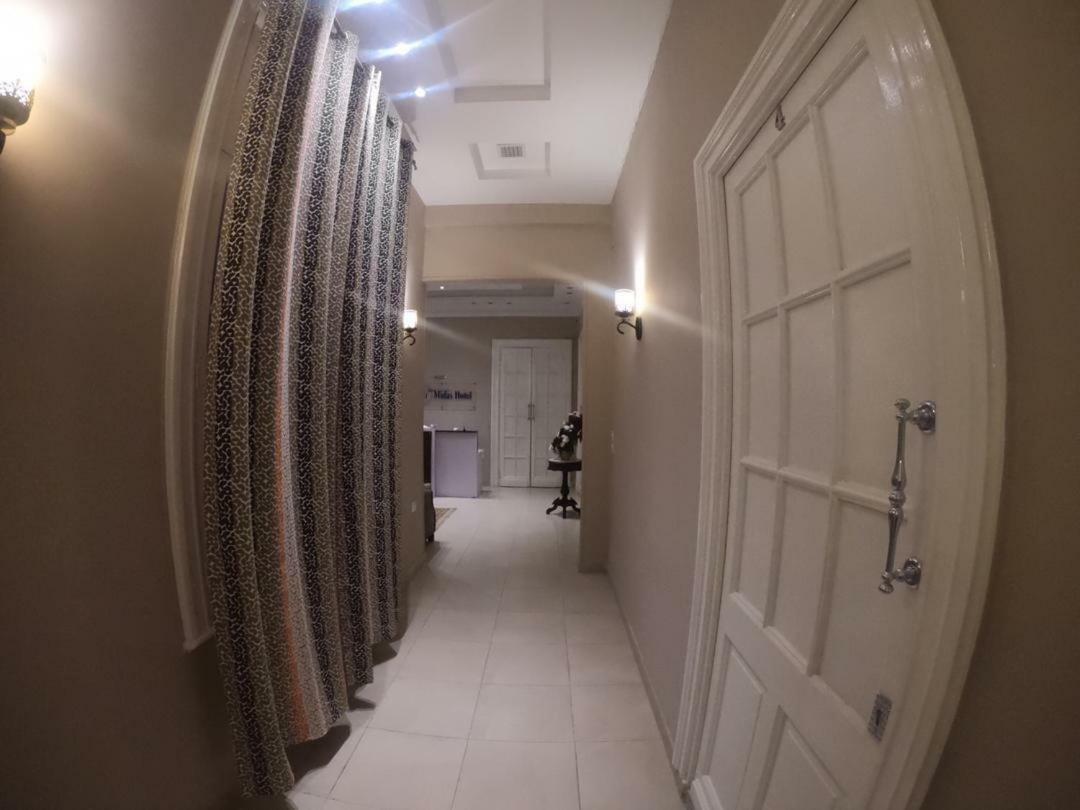 Hotel Midas *
